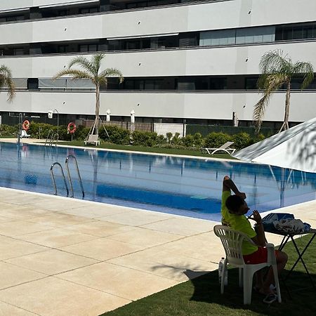 Alamar P&O Corporate Accommodation Τορρεμολίνος Εξωτερικό φωτογραφία