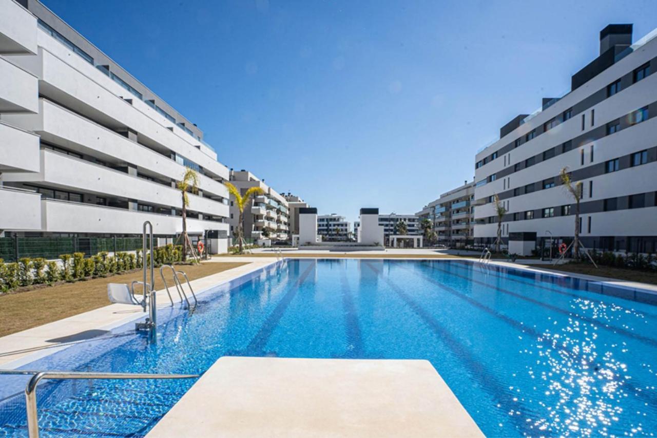 Alamar P&O Corporate Accommodation Τορρεμολίνος Εξωτερικό φωτογραφία